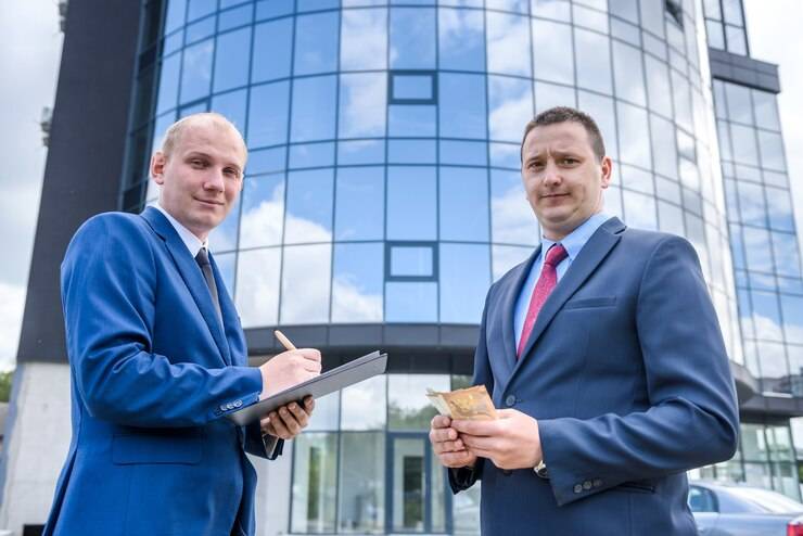 Эйчар и его роль в компании